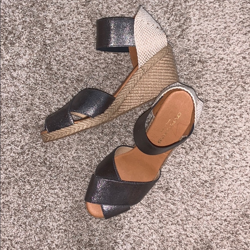 Andre Assous Espadrilles wedges